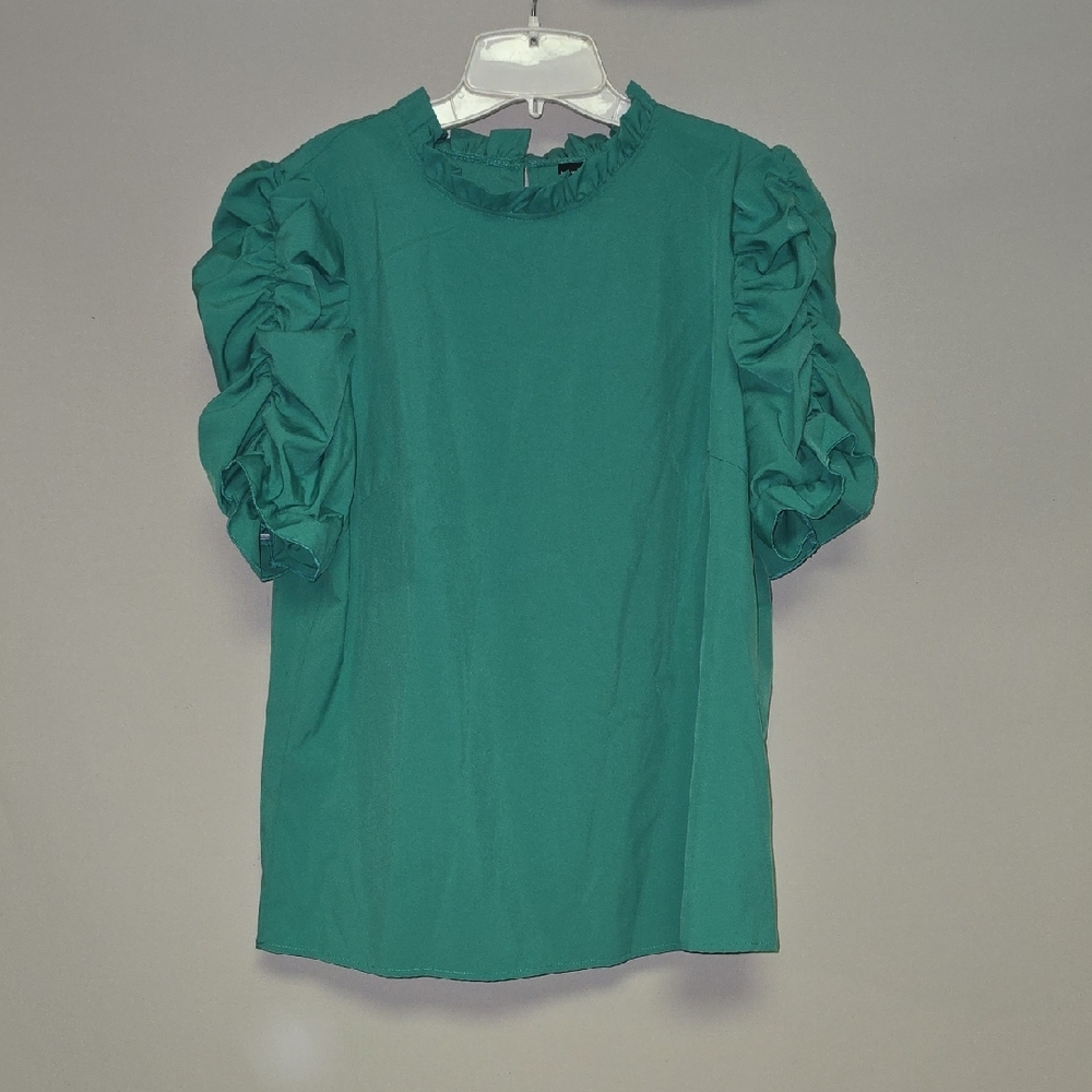 Elegant Green Ruffle Sleeve Blouse